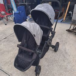 Lightly used double Contour stroller