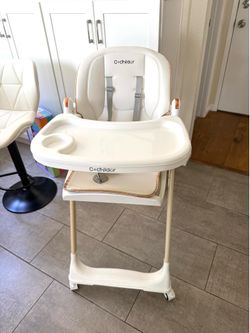 White baby high chair