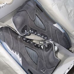 Wolf Grey 5’s 