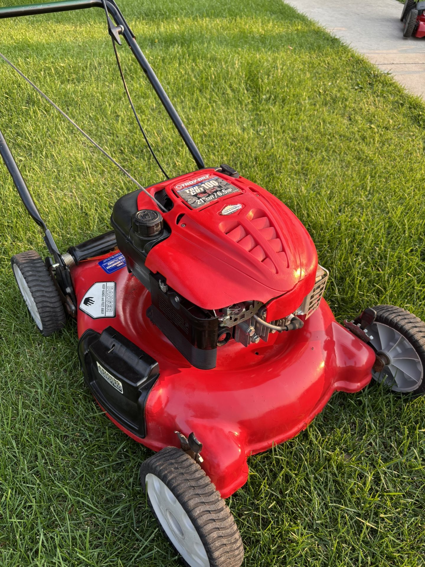lawn-mower TROY-BILT THU-100" with a "21" CUT/6.5HP