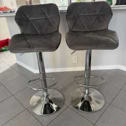 Set Of 2 Barstools 