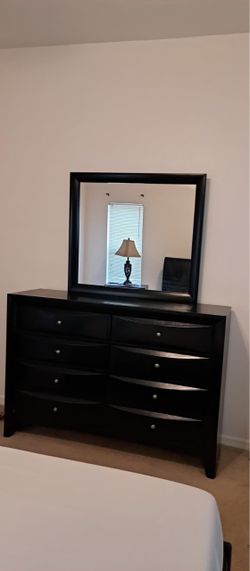 Bedroom set