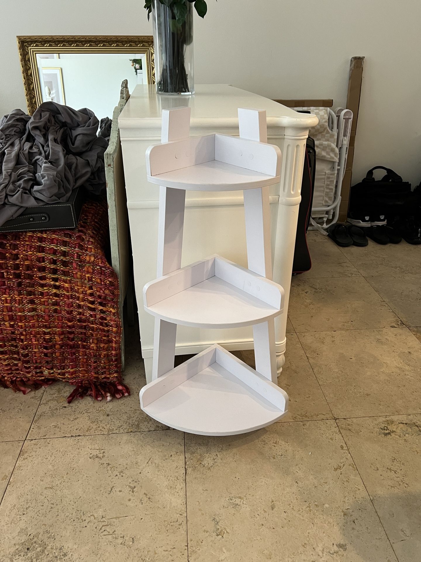 Corner Shelf