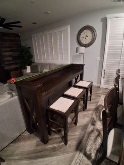 Bar/ table  with 3 stools