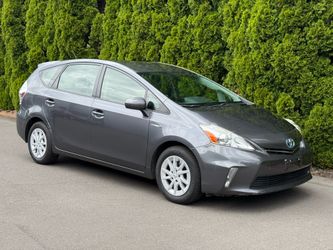 2012 Toyota Prius V