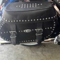 Old School, Harley Saddlebags Harley Pipes Loud Dual Exhaust Pipes And Original Harley Rims And Tires