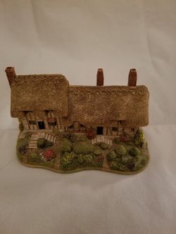 Lilliput Lane “Anne Hathaway’s Cottage”