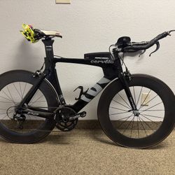 Cervélo P2 Tri Bike 54cm — Carbon Race Wheels + Training Wheels
