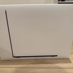 Brand New MacBook Air 15” M4 -Midnight Blue (Sealed)