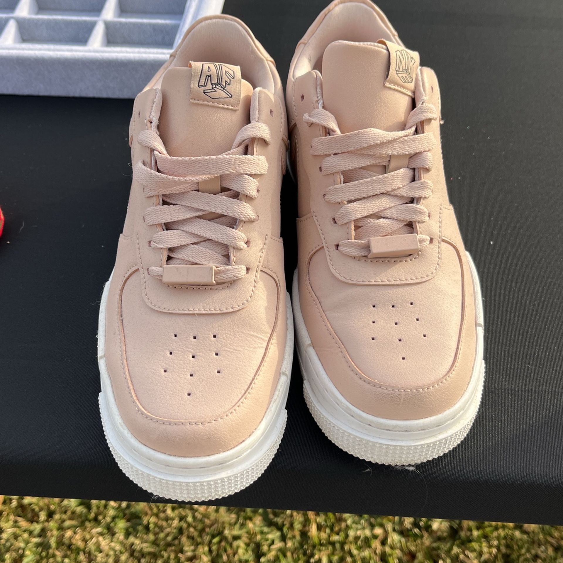 Air Force 1 - Women’s Size 8