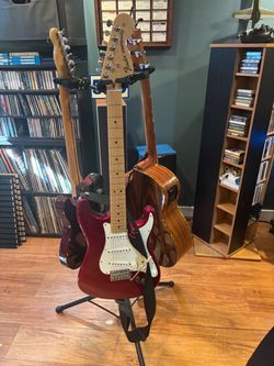 Triple guitar stand