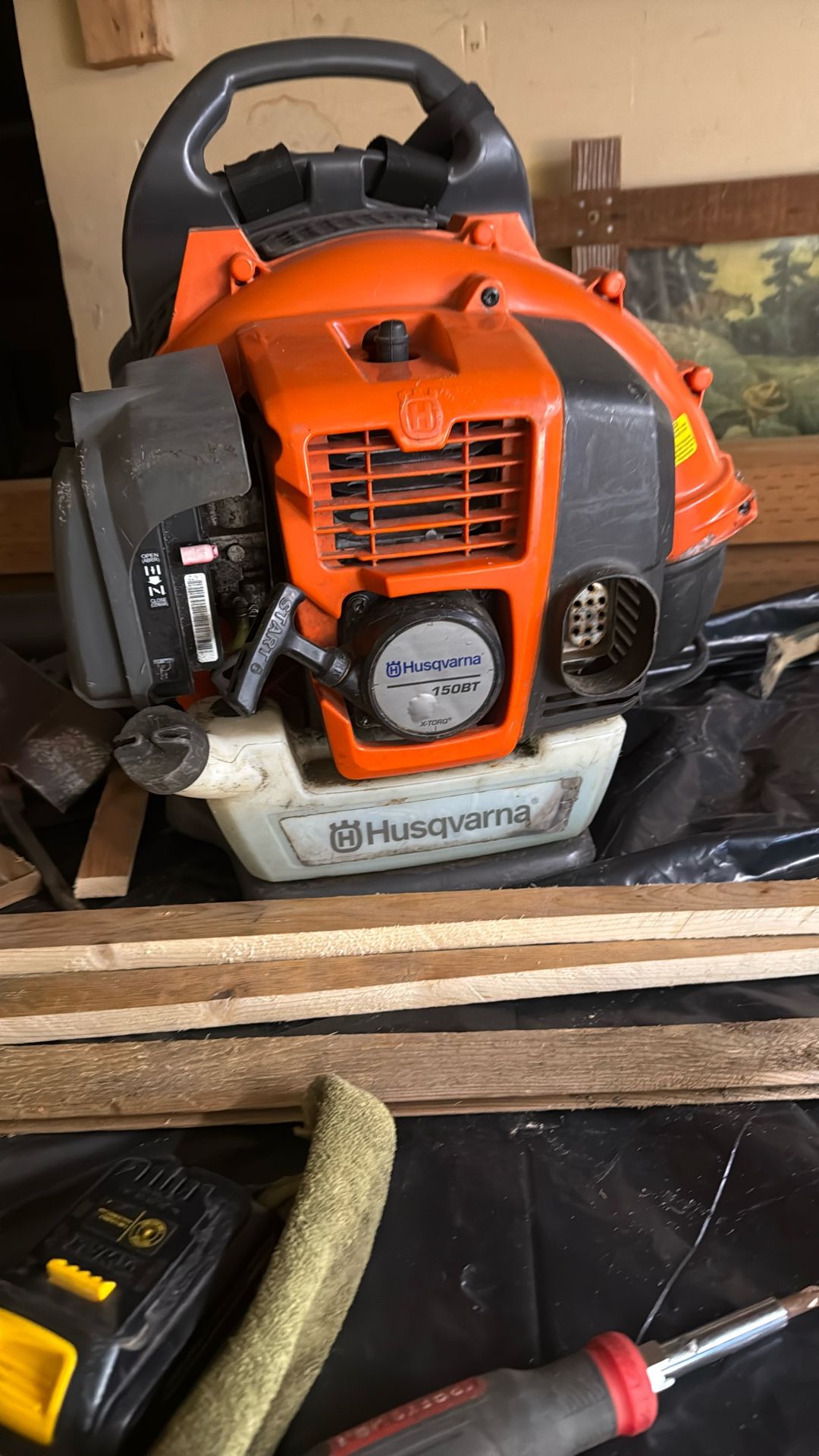 Leaf Blower