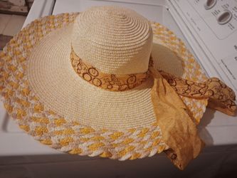 Straw Sun Hat yellow