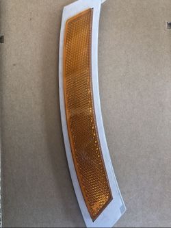 Bumper Cover Reflector (Bmw) Left