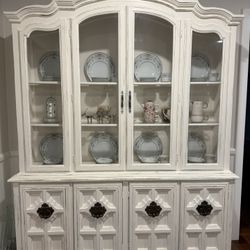 Beautiful Shabby Chic China Hutch/Cabinet