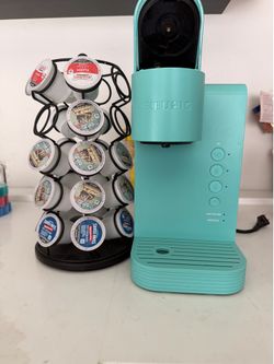 Keurig machine with pod storage