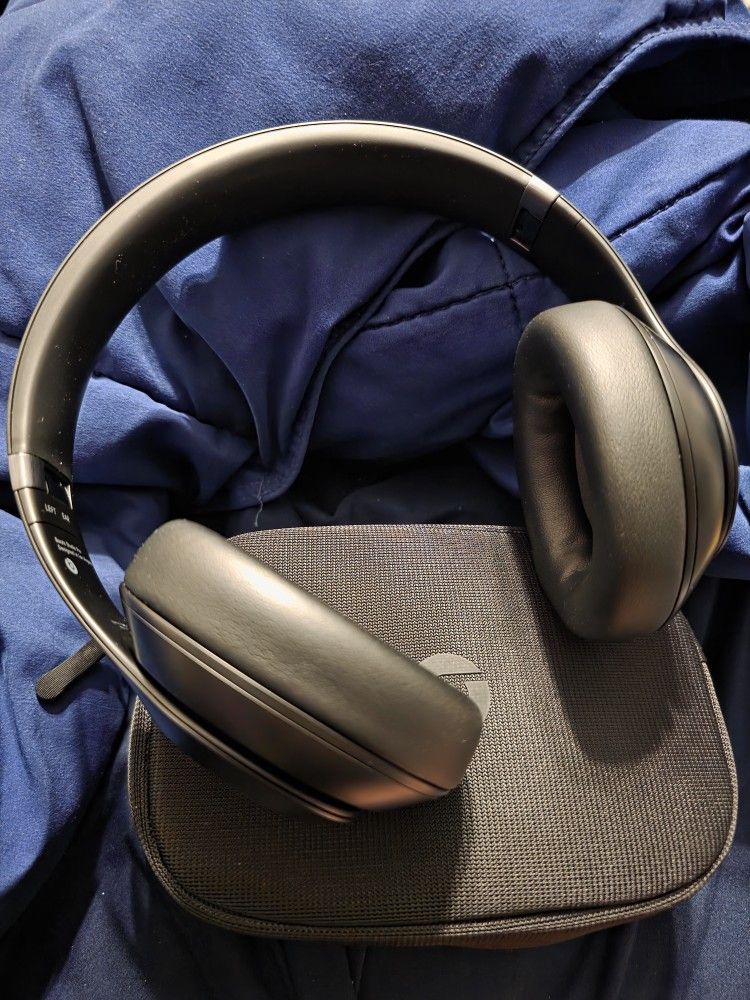 Beats By Dre Studio Pro