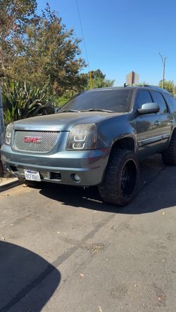 2008 GMC Yukon Denali