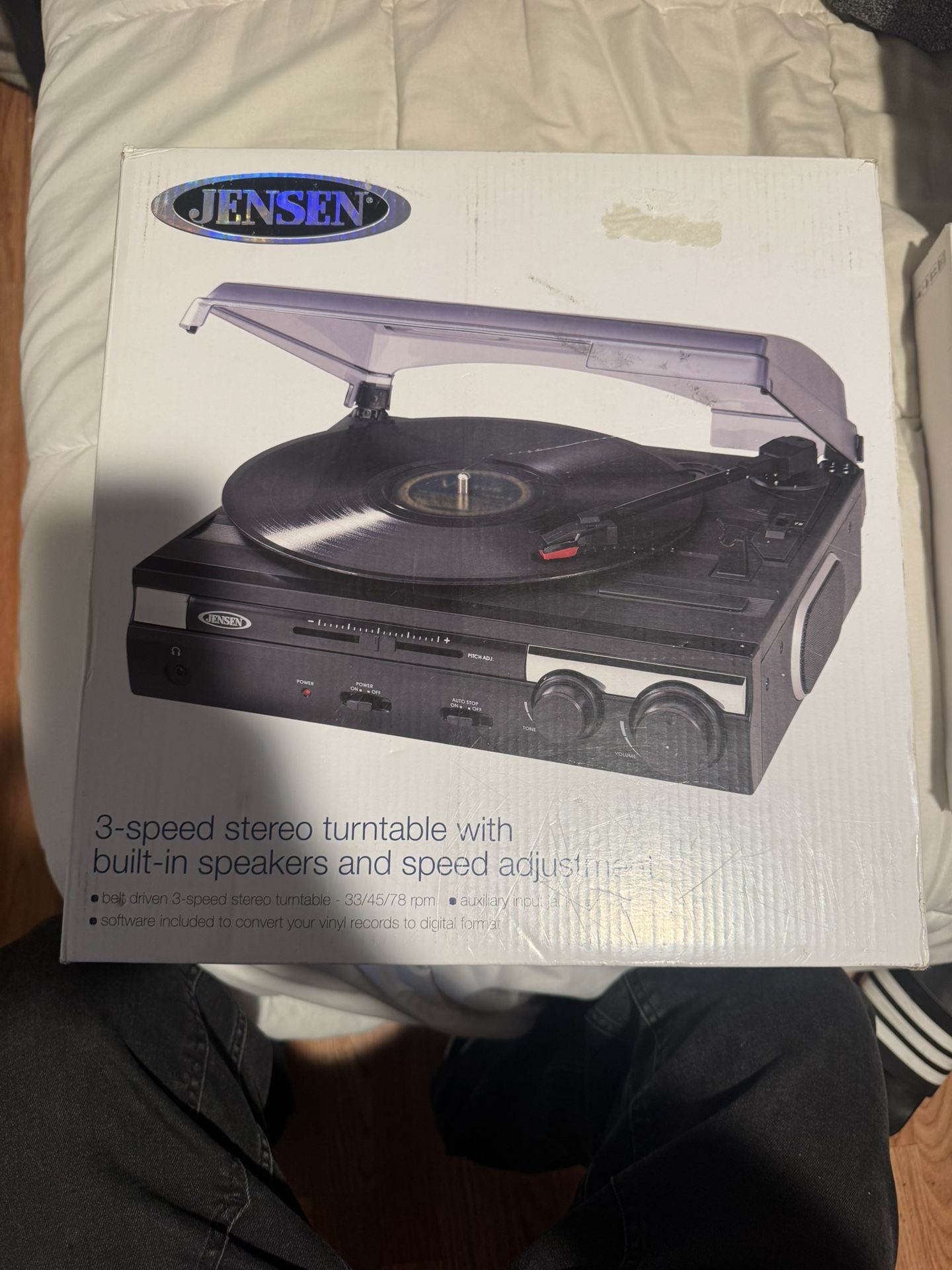Jensen JTA-230 Turntable with Speaker - record player with mp3 conversion Black