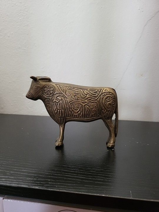 Rare Vintage Brass Bull Statue Engraved With Flowers & Other Symbolism