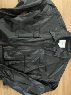 Womens size Medium leather crop jacket