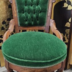 Antique Victorian Carved Walnut Parlor Bedroom Chair