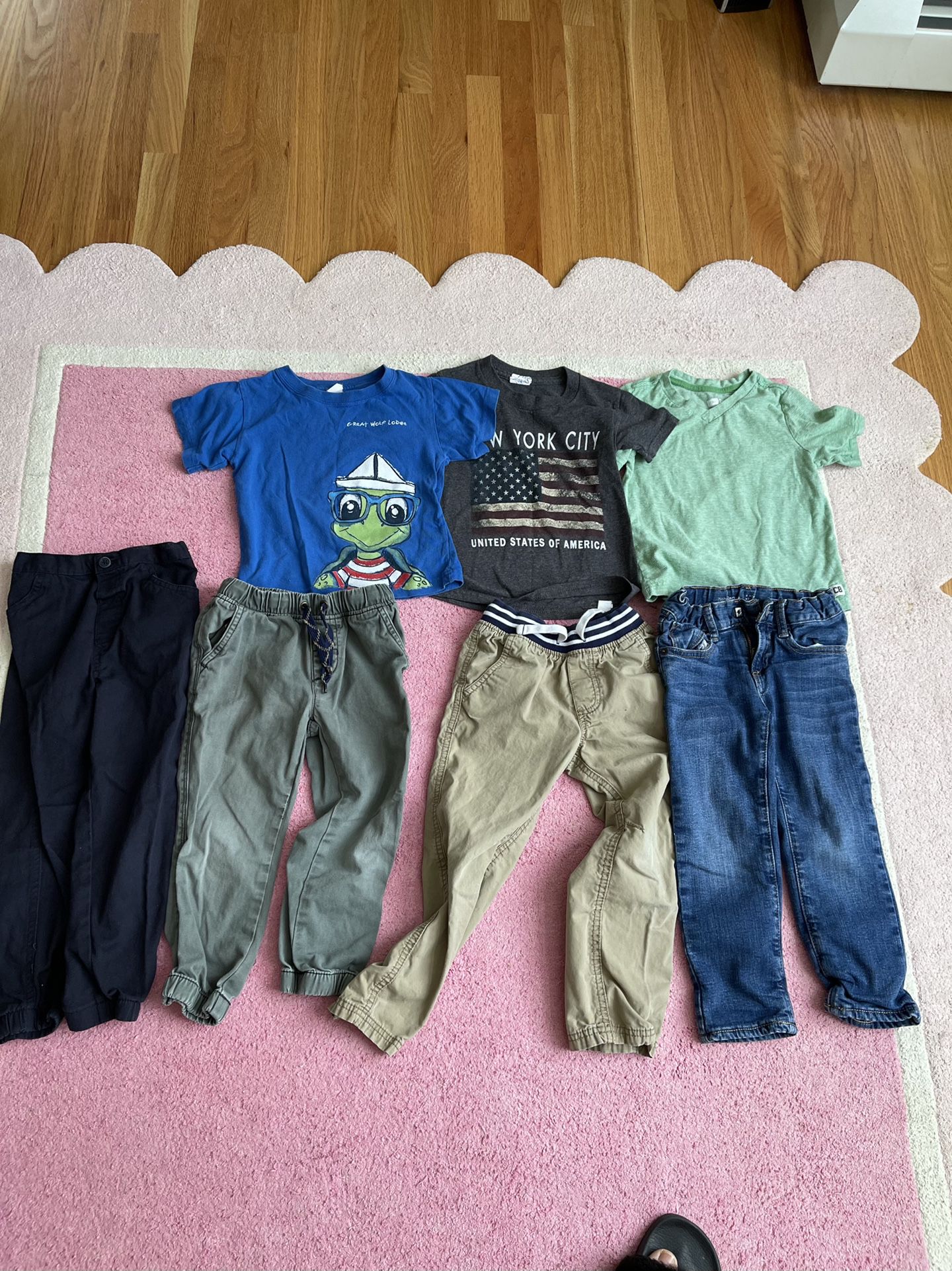 Boy’s Clothes Size 4t In Good Condition $15 For All