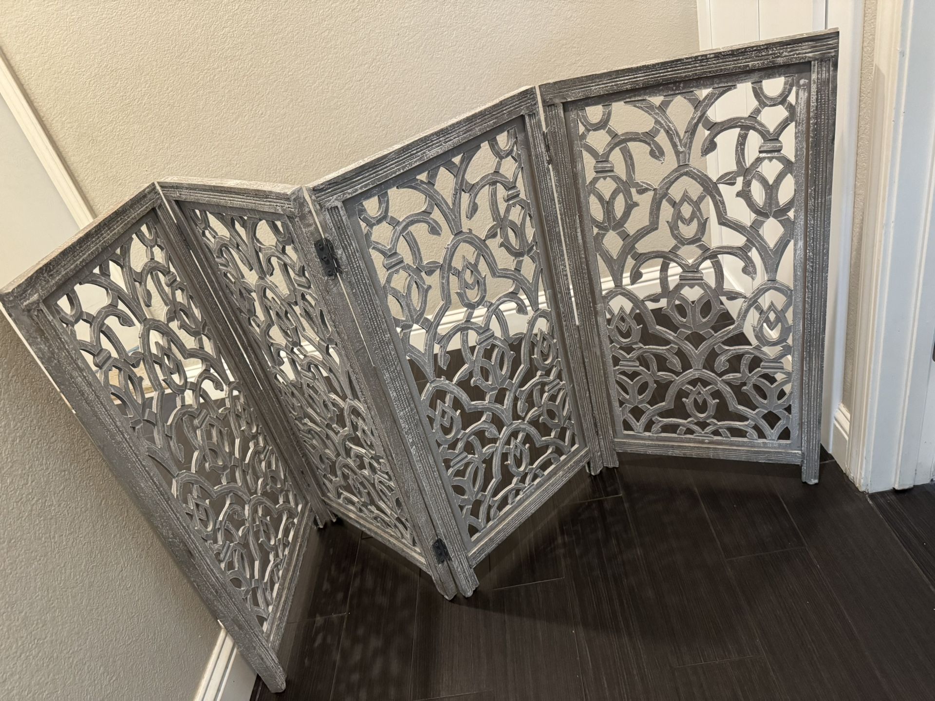 Pet Gate 34h X 68.5w