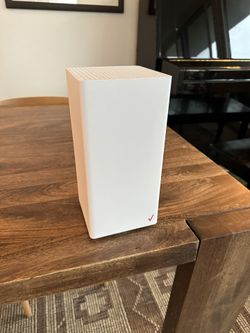 Verizon Wireless CR1000A Wi-Fi 6E ROUTER