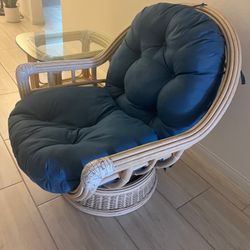 Rattan Swivel Chair