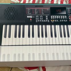 Music Key Board Piano New In Box