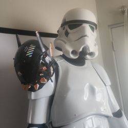 Full Sized Wearable Storm Trooper (Standard Size) 