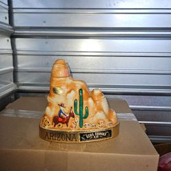EZRA BROOKS, Arizona Decanter.