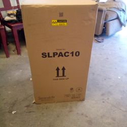 Air conditioner. Dehumidifier