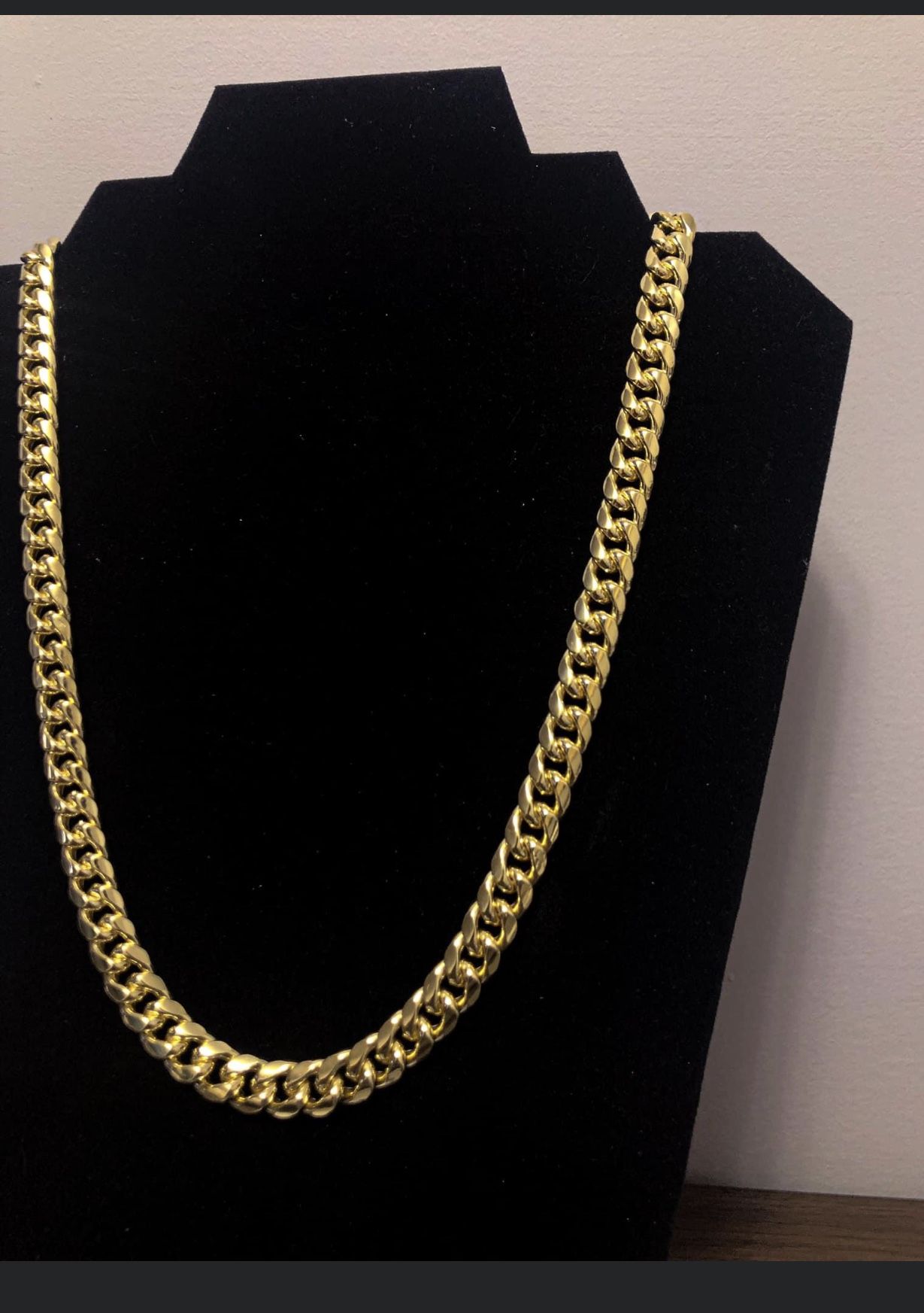 10K Good Cuban Link Chain 50 Grams 24 inches Long 9.5 MM