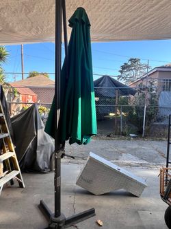 Patio umbrella