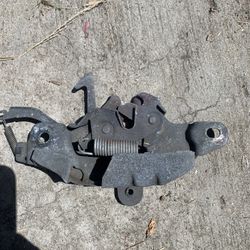 Toyota Pickup Good Latch  Oem 