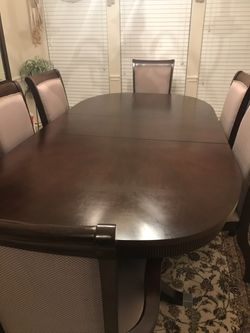 6 Chairs Dining Table With China Cabinet