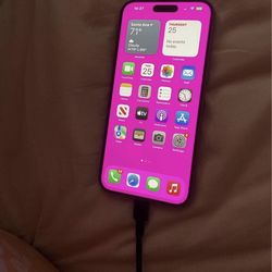 Cracked iPhone 16 Plus pink 128 gb