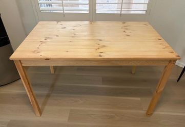 Pine Dining Table / Hobby Table