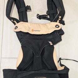 Ergobaby Baby Carrier