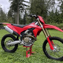 2026 Ducati Desmo 450