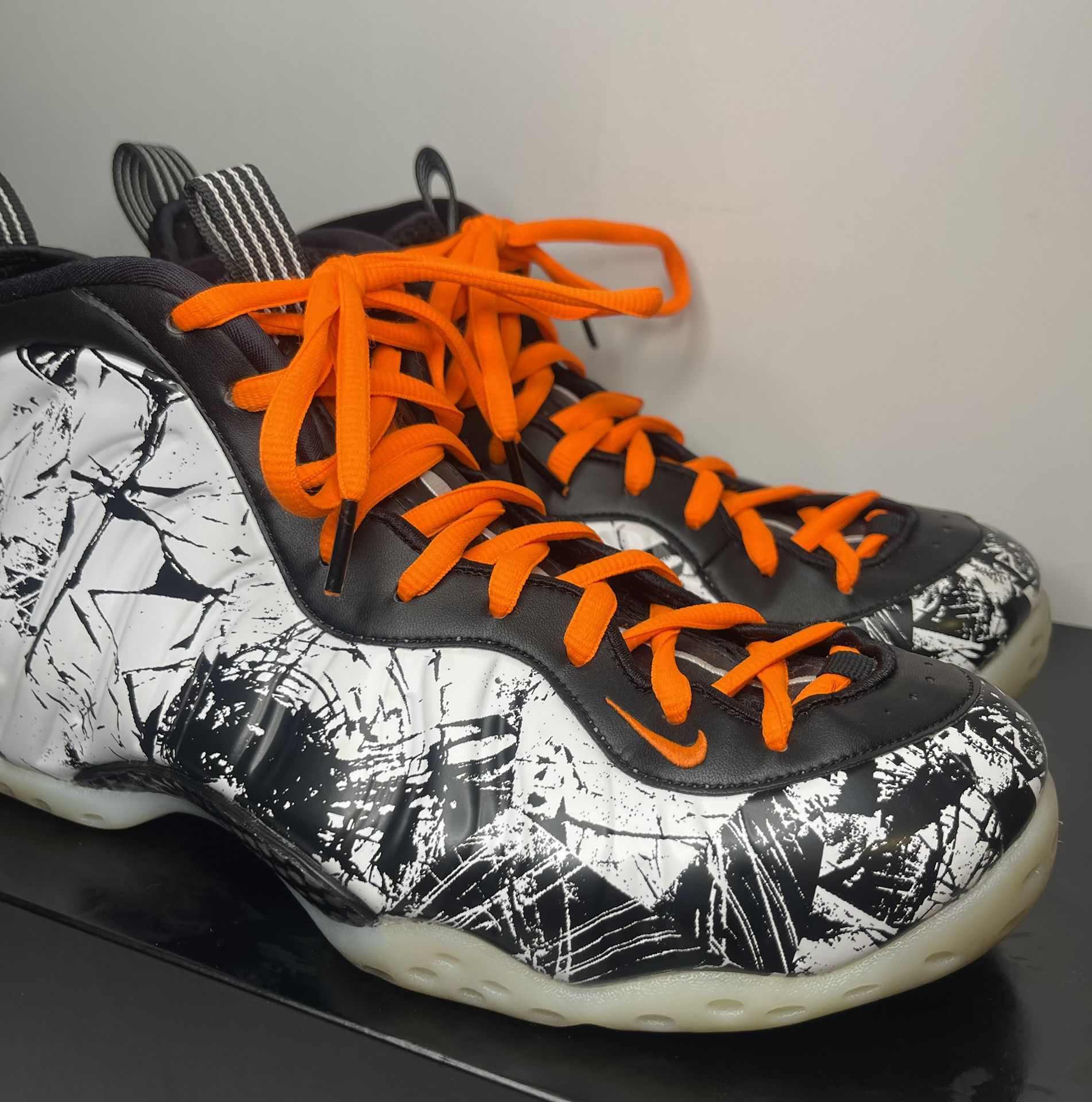 ✈️ Nike Foamposites! Men’s Size 10-10.5