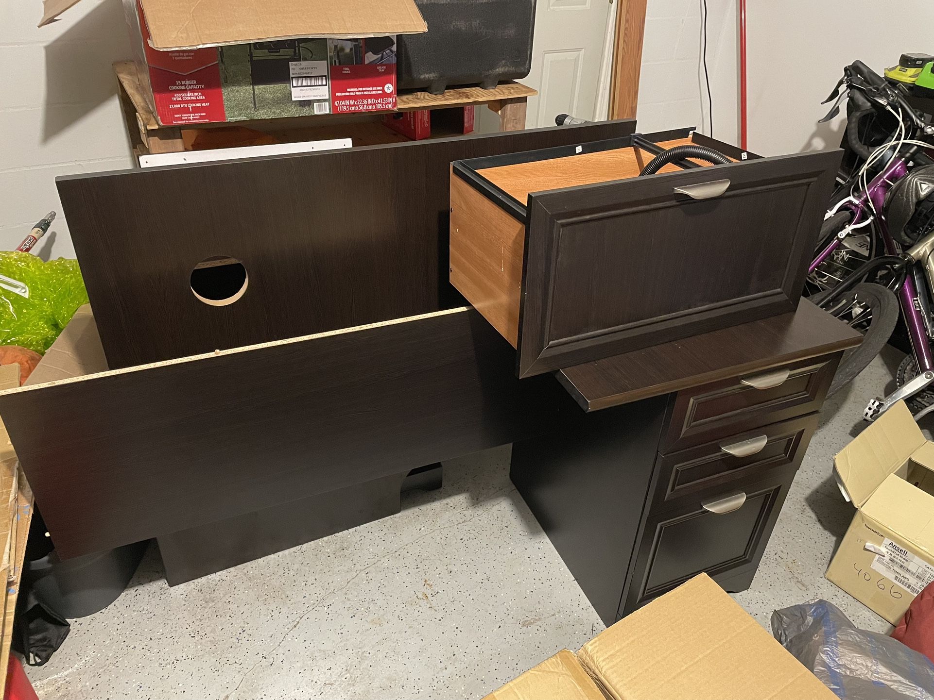 Office Desk