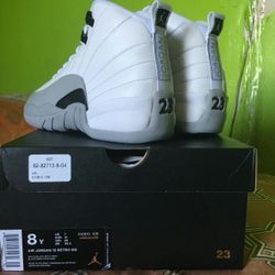 Air jordan 12 cheap retro ovo white footlocker