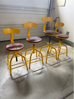 Set of 4 Bar stools