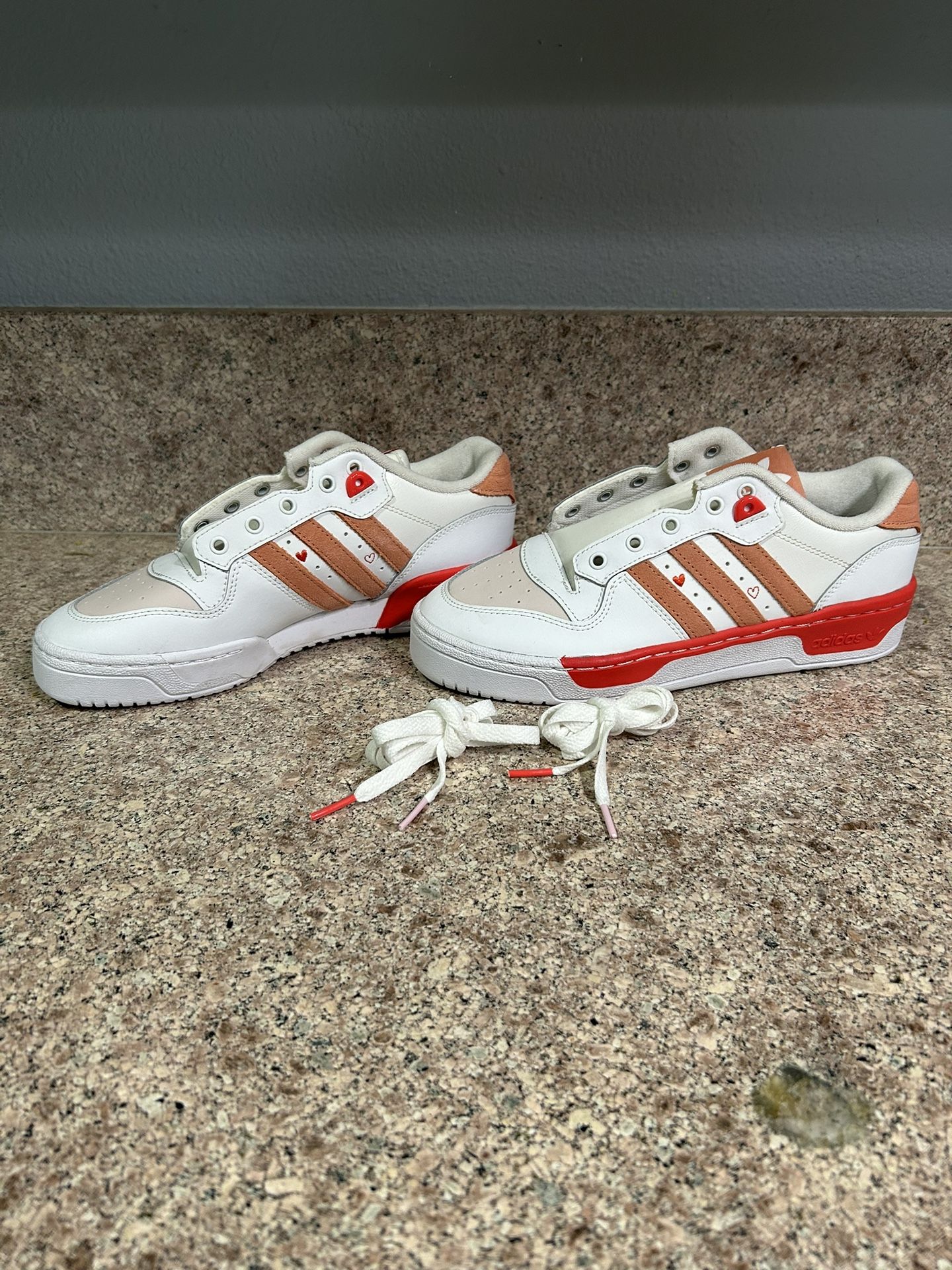 Adidas Women’s size 8 New No Box Valentine’s Day Edition