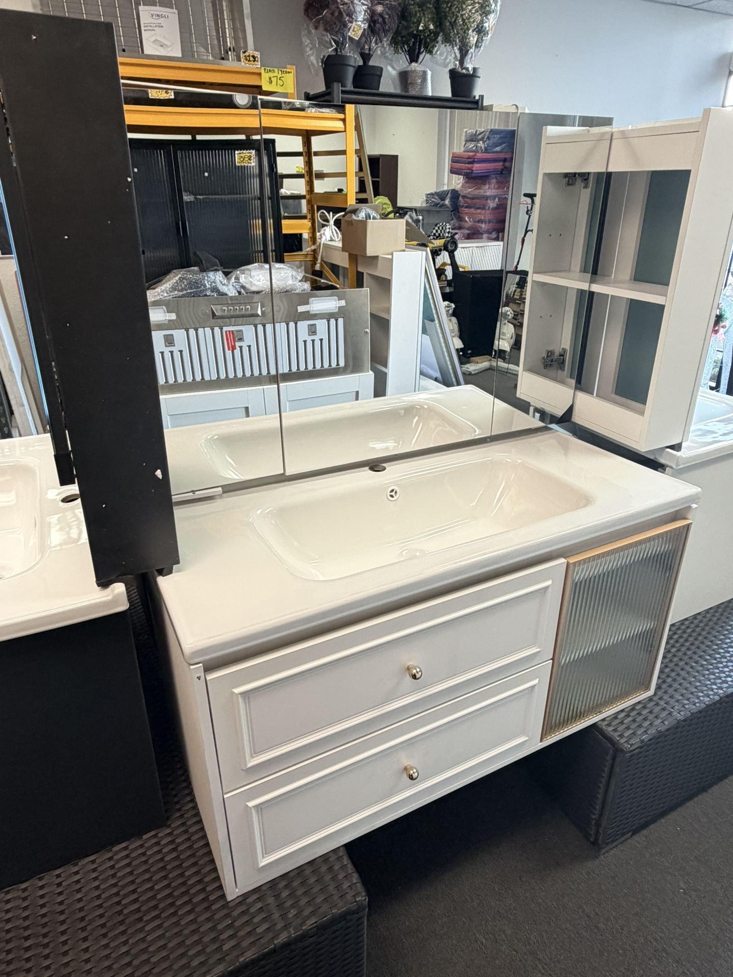 New 40” Black Or White Floating Bathroom Vanity w/ Sink & Medicine Cabinet 