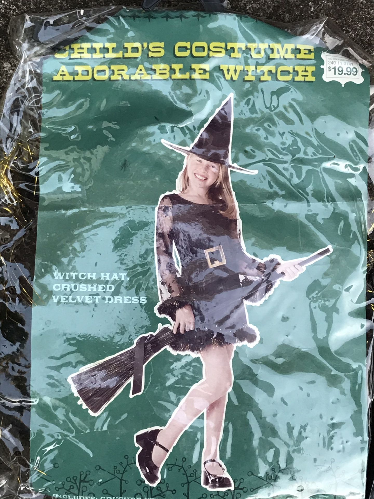Girls spirit Halloween witch costume new size medium