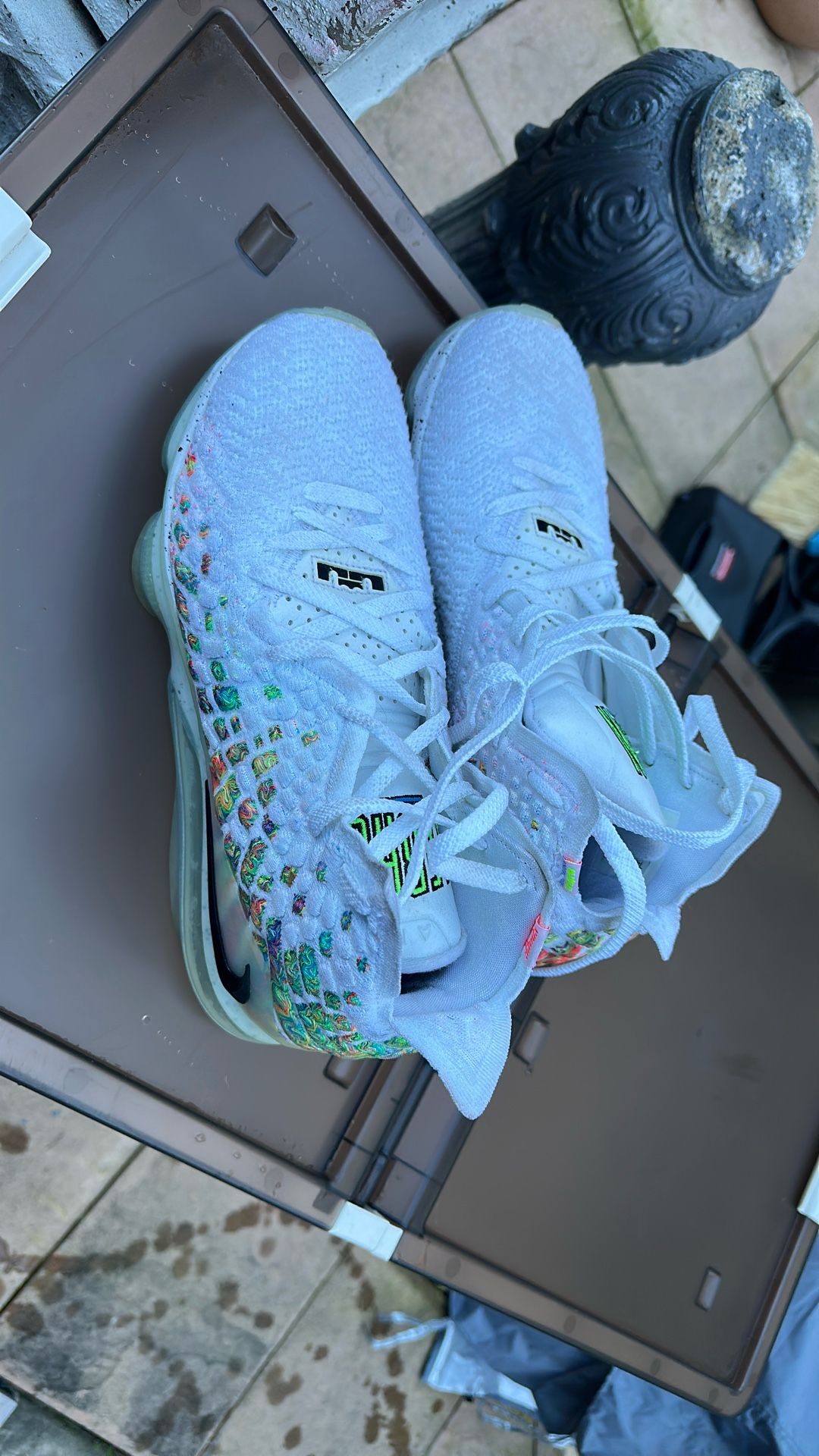 Tennis shoes, LeBron